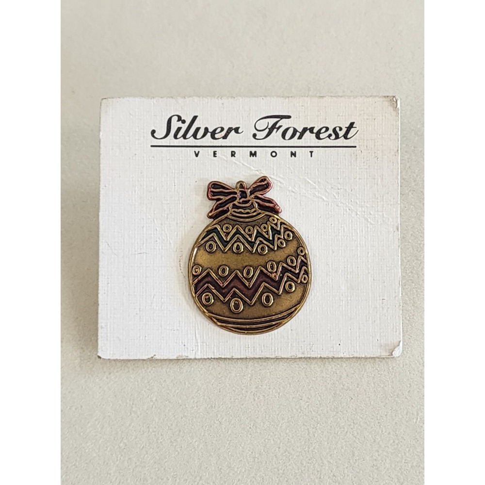 Vintage SILVER FOREST VERMONT Christmas Ornament Lapel‎ Pin Brooch Tie Tack